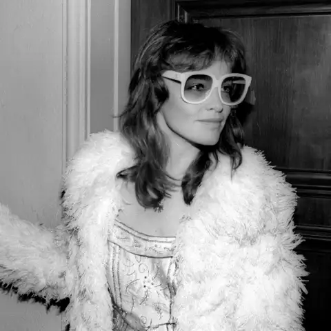 pamela sue martin früher