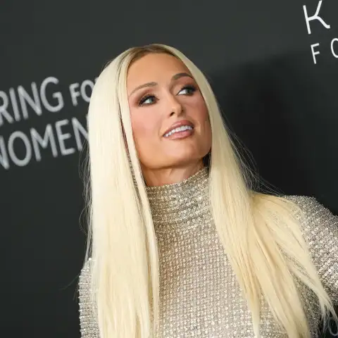 Wusste Paris Hilton schon längst von Presleys Tod?