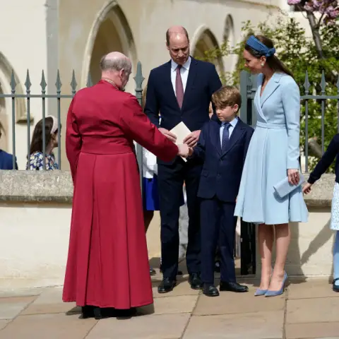 Die britische Königsfamilie beim Oster-Gottesdienst 2022