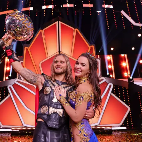 Rúrik Gíslason und Renata Lusin gewinnen „Let's Dance“ 2021