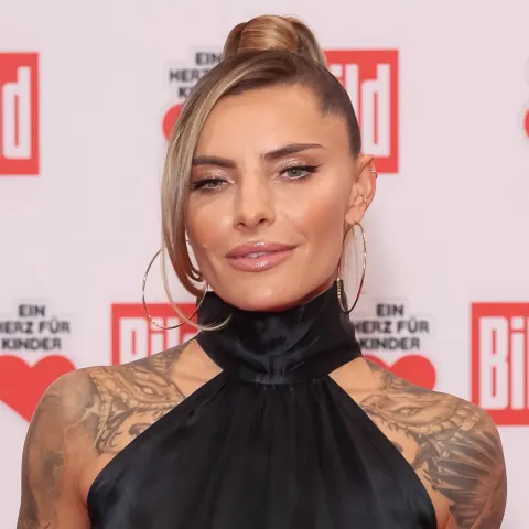 sophia thomalla look körper beine kleid