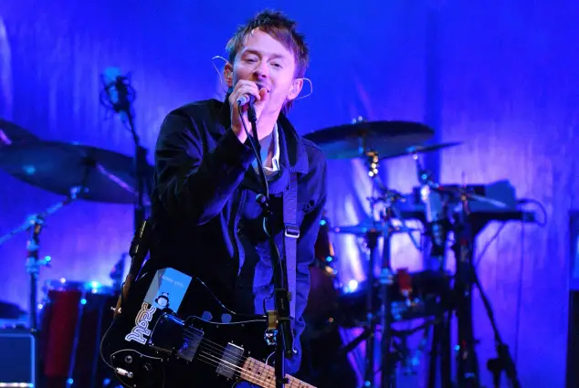 Radiohead-Frontmann Thom Yorke tritt am 5. Juni 2003 bei der MTV2 2 $ BILL Concert Series im Beacon Theatre auf.