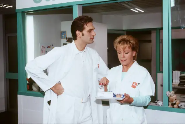 Walter Sittler und Mariele Millowitsch in „Nikola