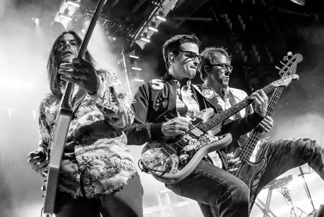 WEEZER durchführen