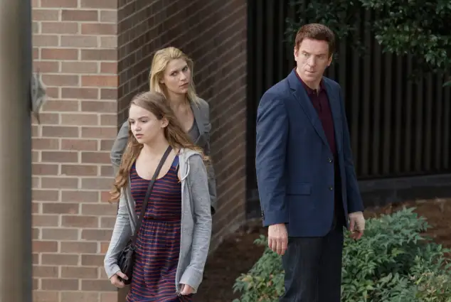 Morgan Saylor, Claire Danes und Damian Lewis in „Homeland“