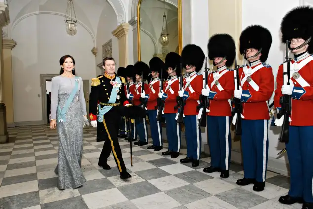 So festlich trat Prinzessin Mary von Dänemark beim Neujahrsempfang auf