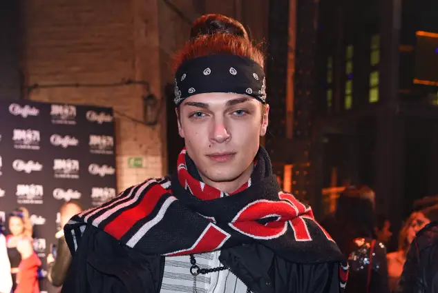 Tim Rasch bei der Buffalo x J1mo71 by Lisa & Lena Releaseparty im e-Werk in Berlin am 26. November 2019