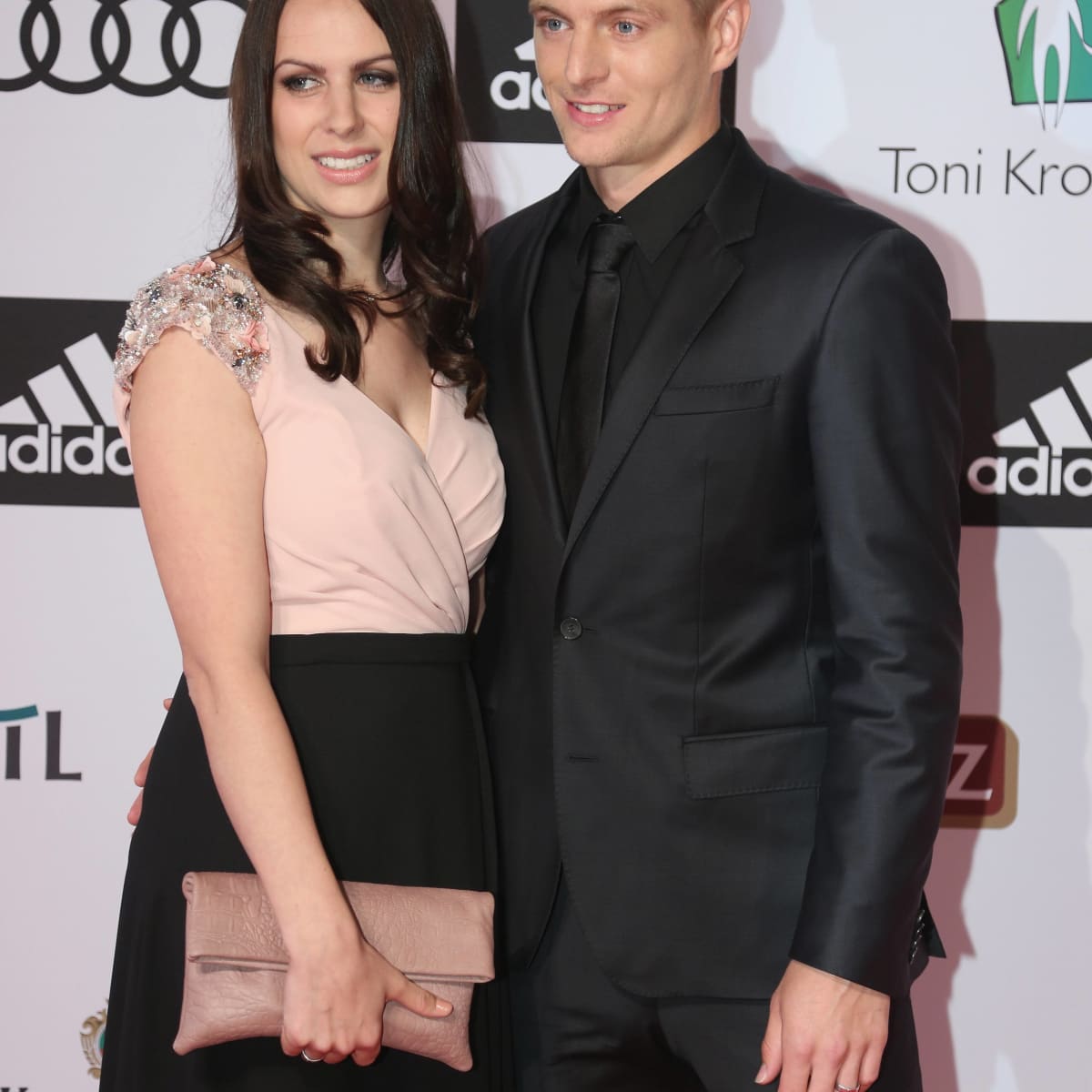 Toni Kroos Frau Jessica Farber Ist Keine Typische Spielerfrau