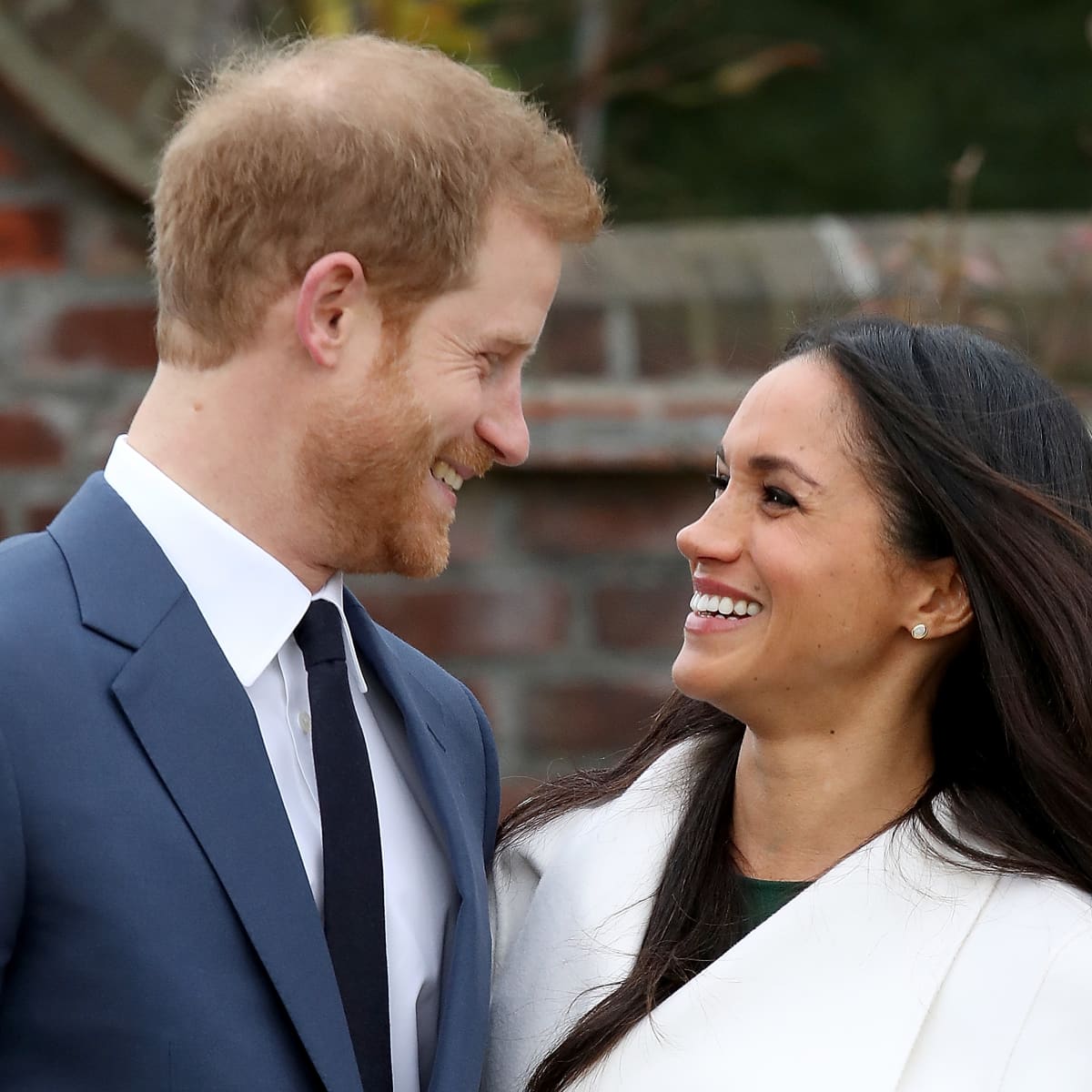Meghan Mit Harry Unterwegs Outfit Wurde Harsch Kritisiert Aber Darauf Achtete Keiner London