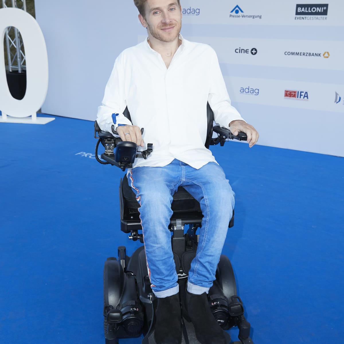 Samuel Koch Kann Wieder Stehen