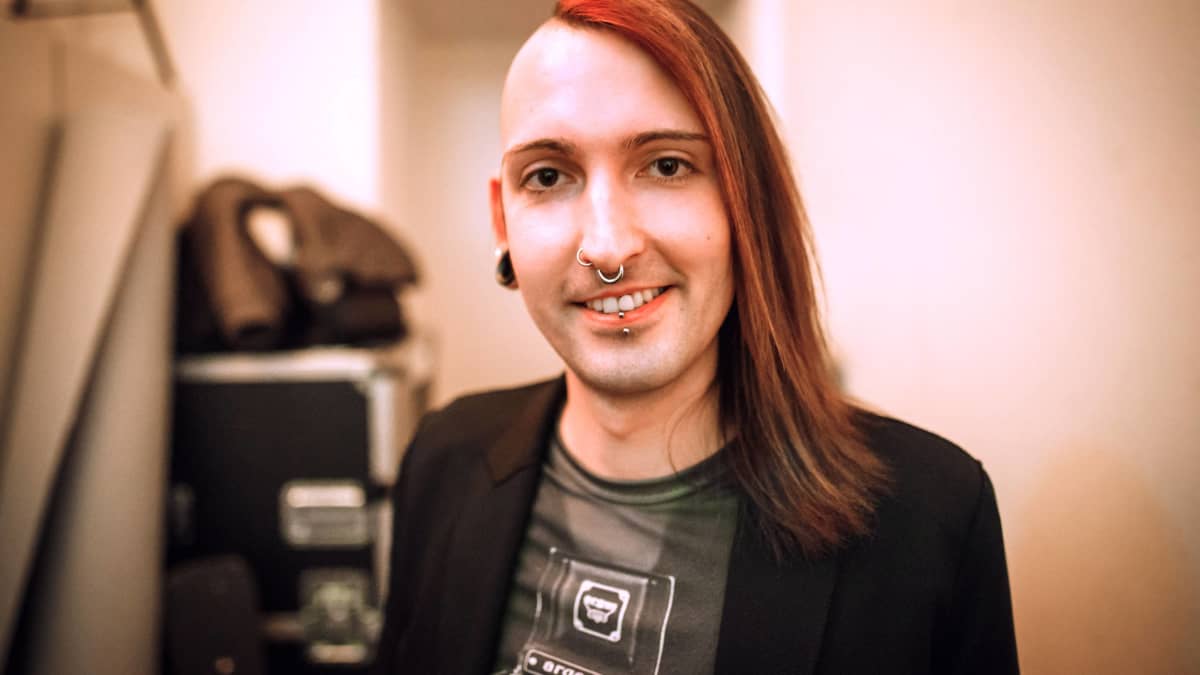 Bares Fur Rares Fabian Kahl Hat Schon Wieder Eine Neue Frisur