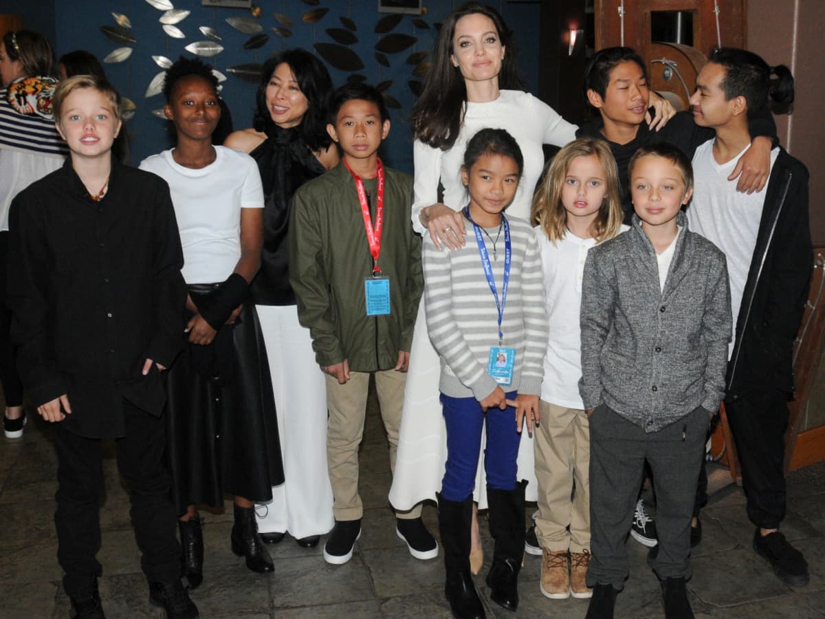 Angelina Jolie So Gross Sind Ihre Kinder Schon Contact info, address, photos, court records & reviews angelina jolie so gross sind ihre