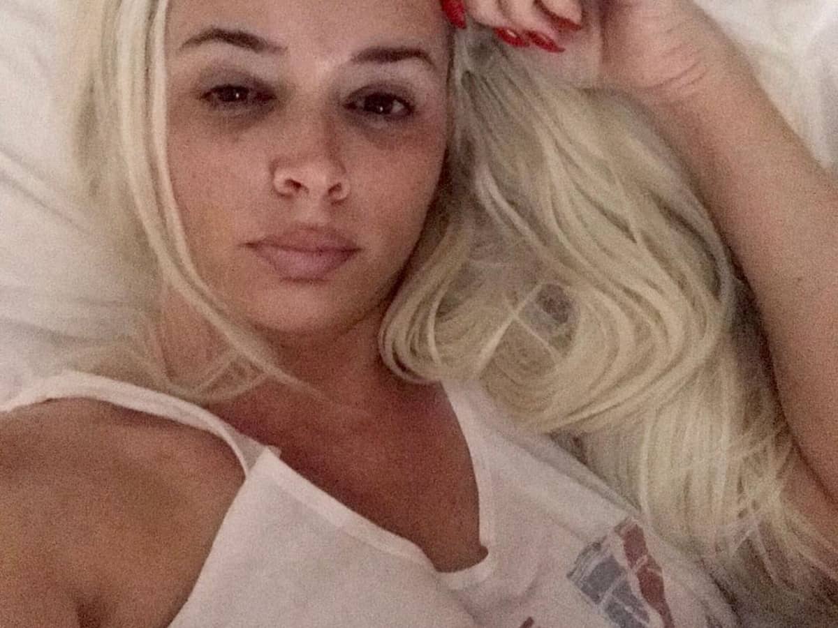 Daniela Katzenberger Zeigt Alles So Sieht Sie Nach Dem Aufwachen Aus