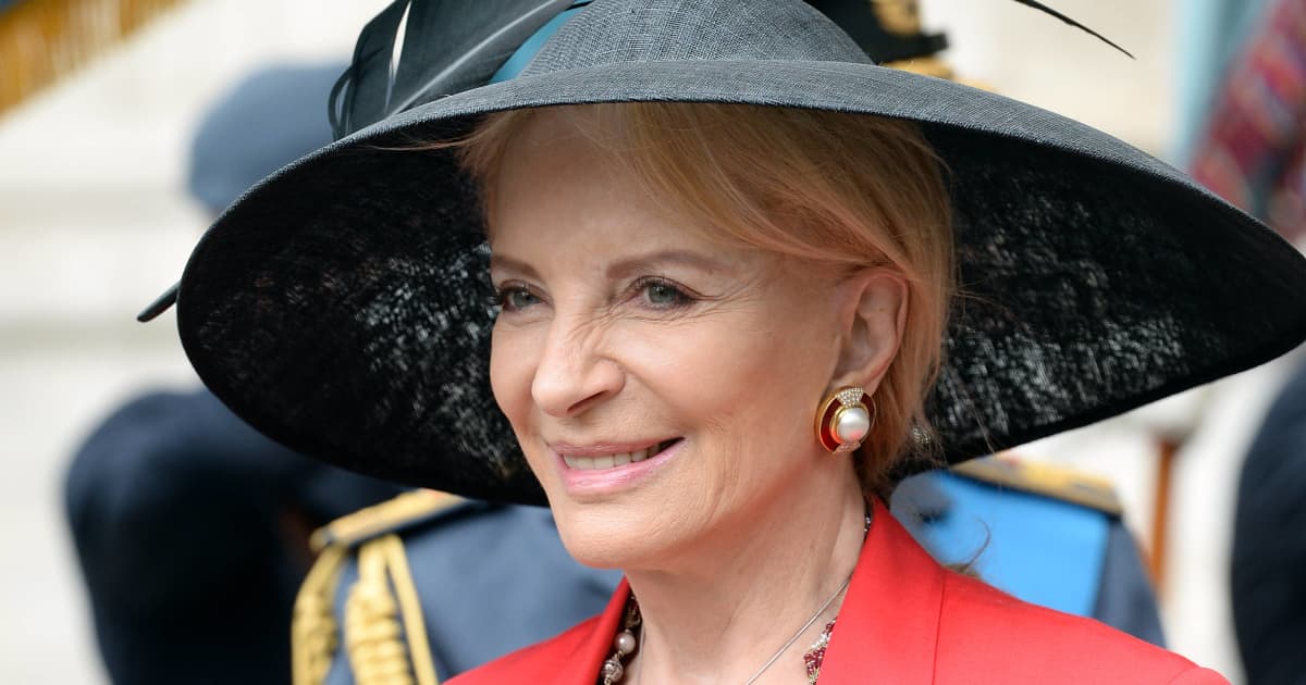 Weiterer Britischer Royal Hat Corona