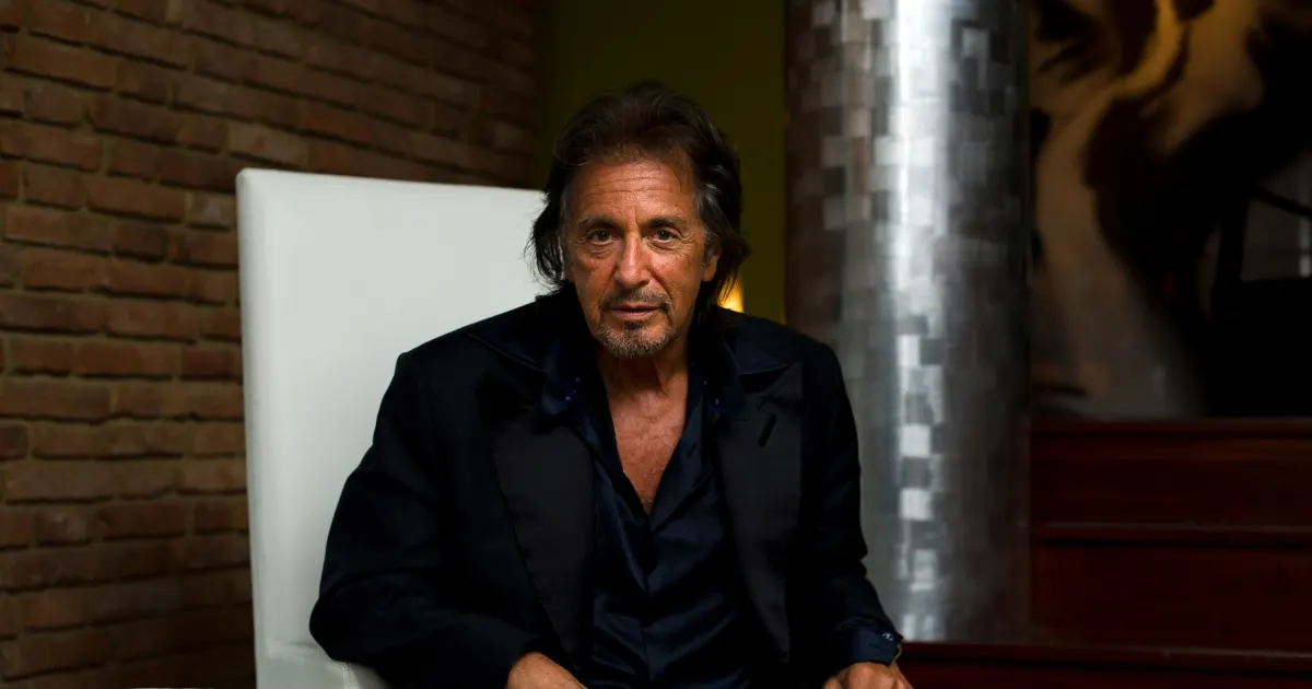 Al Pacino wird mit 83 Vater - seine Freundin ist 54 Jahre jünger!