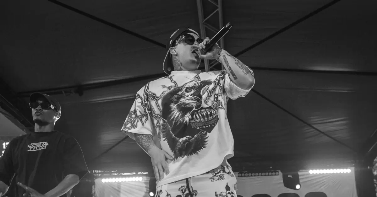 Rapper Costa Titch ( 28) bricht auf Bühne zusammen und stirbt