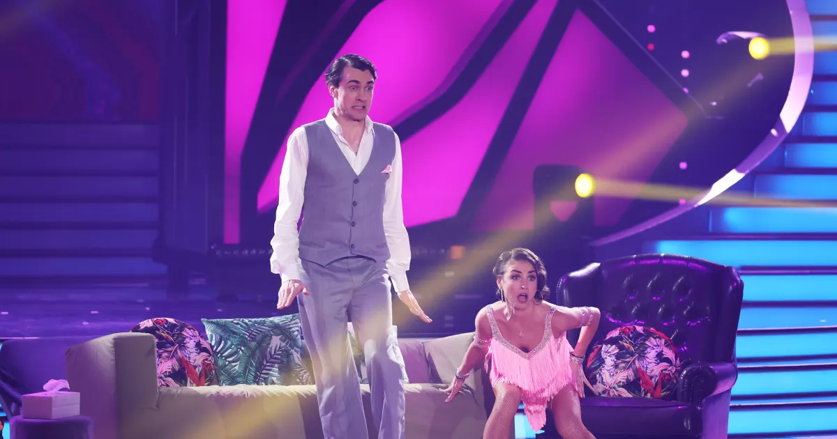 Sie drehen durch: „Let's Dance“-Ekat wird zu Timons Hündchen