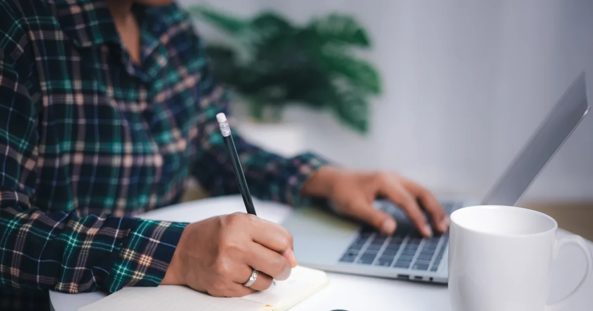 Karriere im Job: Warum fokussierte Arbeit wichtiger ist als &Uuml;bers