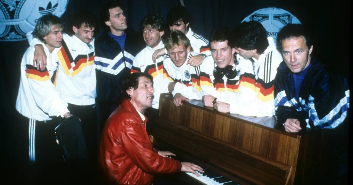 Franz Beckenbauer SchlagerSänger Diese Lieder hat er gesungen