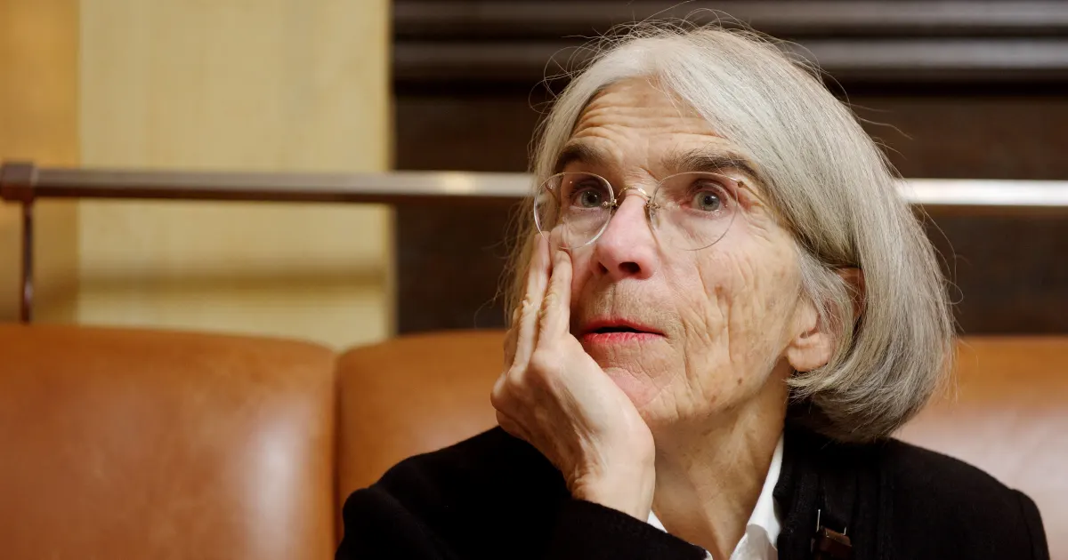 Donna Leon SO sieht die berühmte Autorin aus