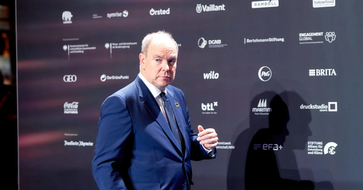 Still und heimlich Fürst Albert ändert die Thronfolgeregelung