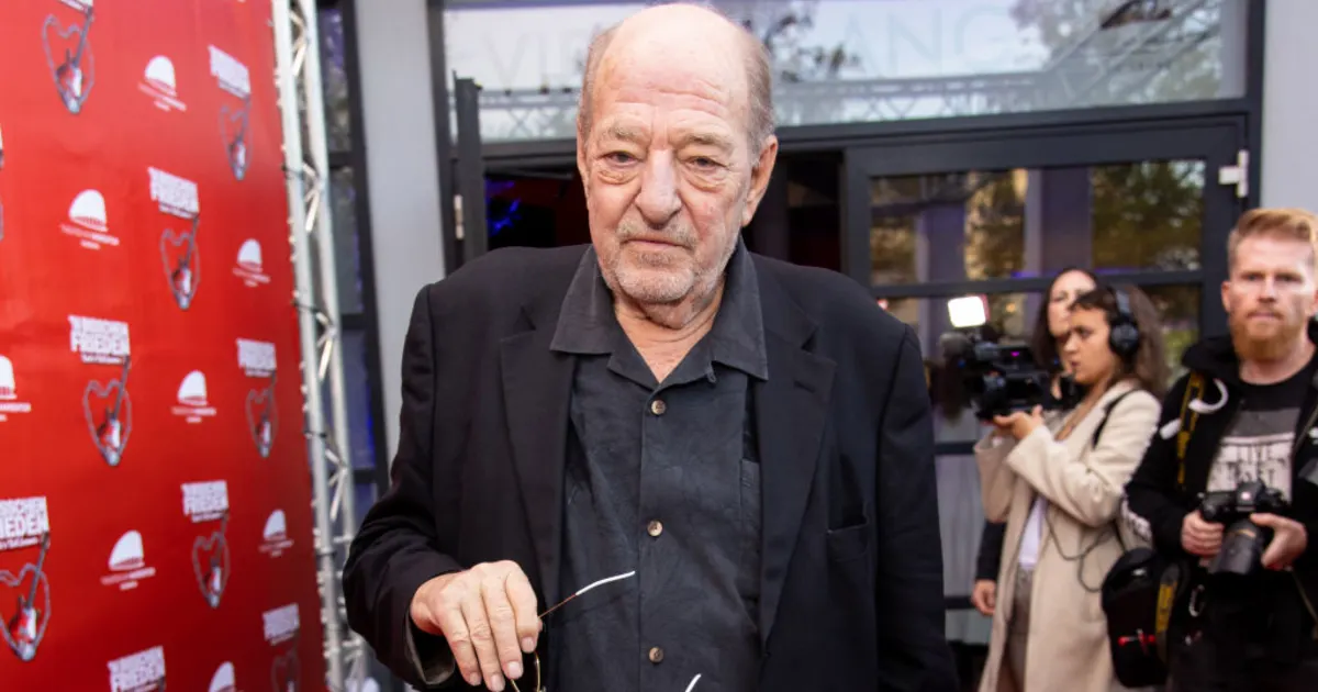 Ralph Siegel wegen MedikamentenÜberdosis im Krankenhaus