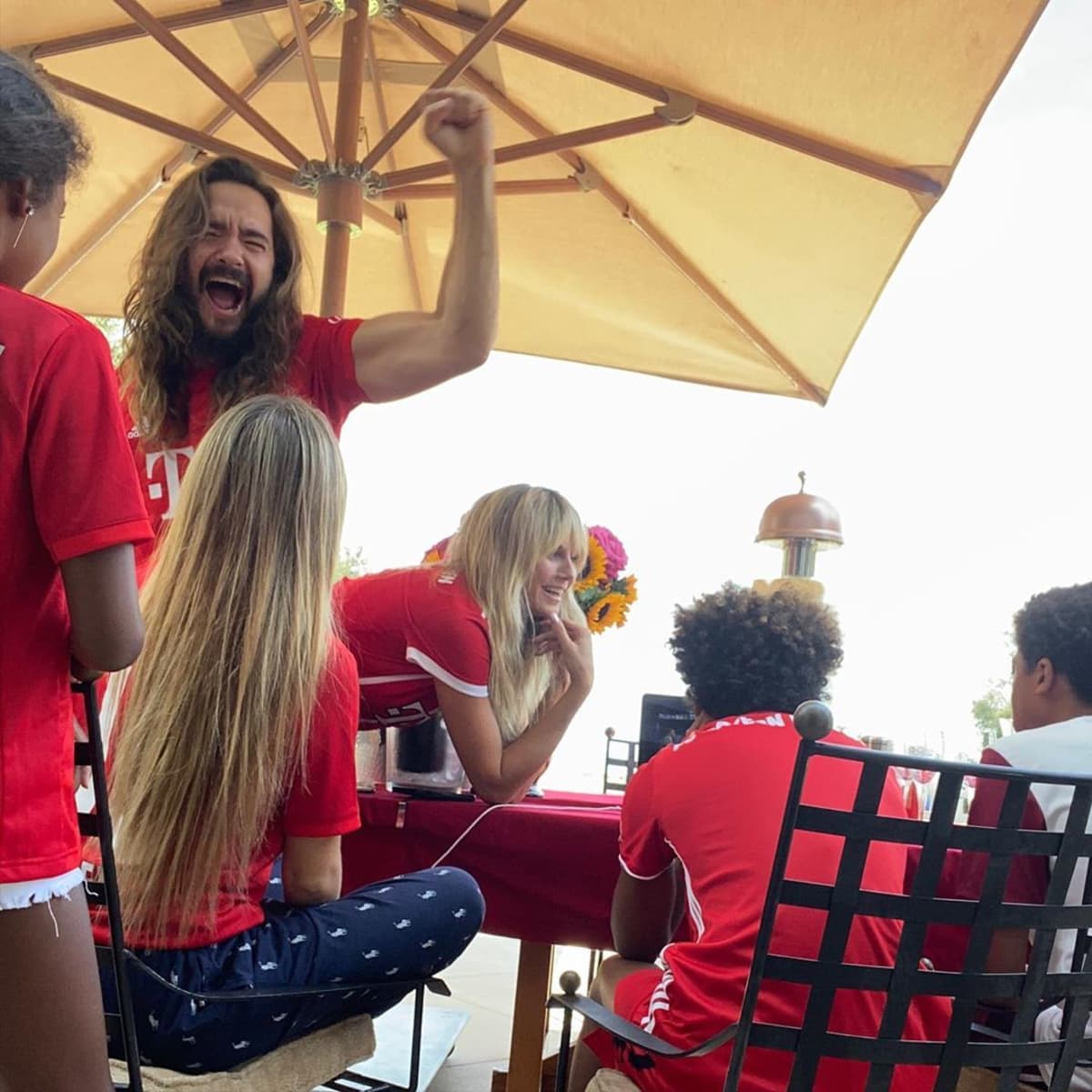 Heidi Klum zeigt sich mit Tom und Kids beim FuÃŸball-Feiern