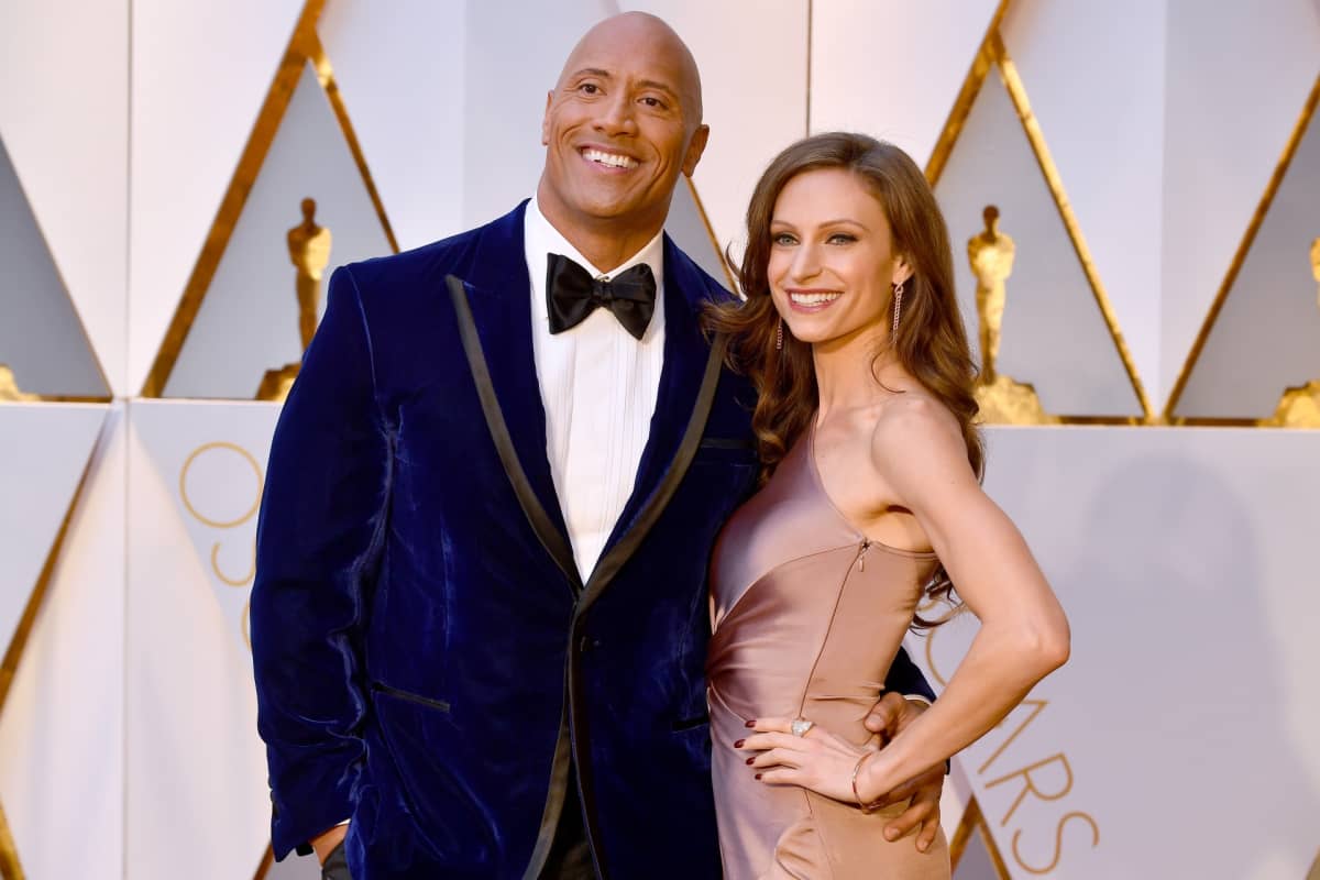 Dwayne Johnson: So lernte er seine Freundin Lauren Hashian ...