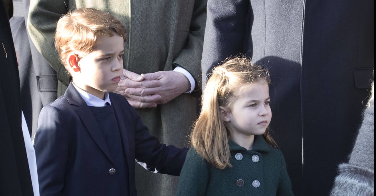 Süß! Prinzessin Charlotte und Prinz George zum ersten Mal bei der