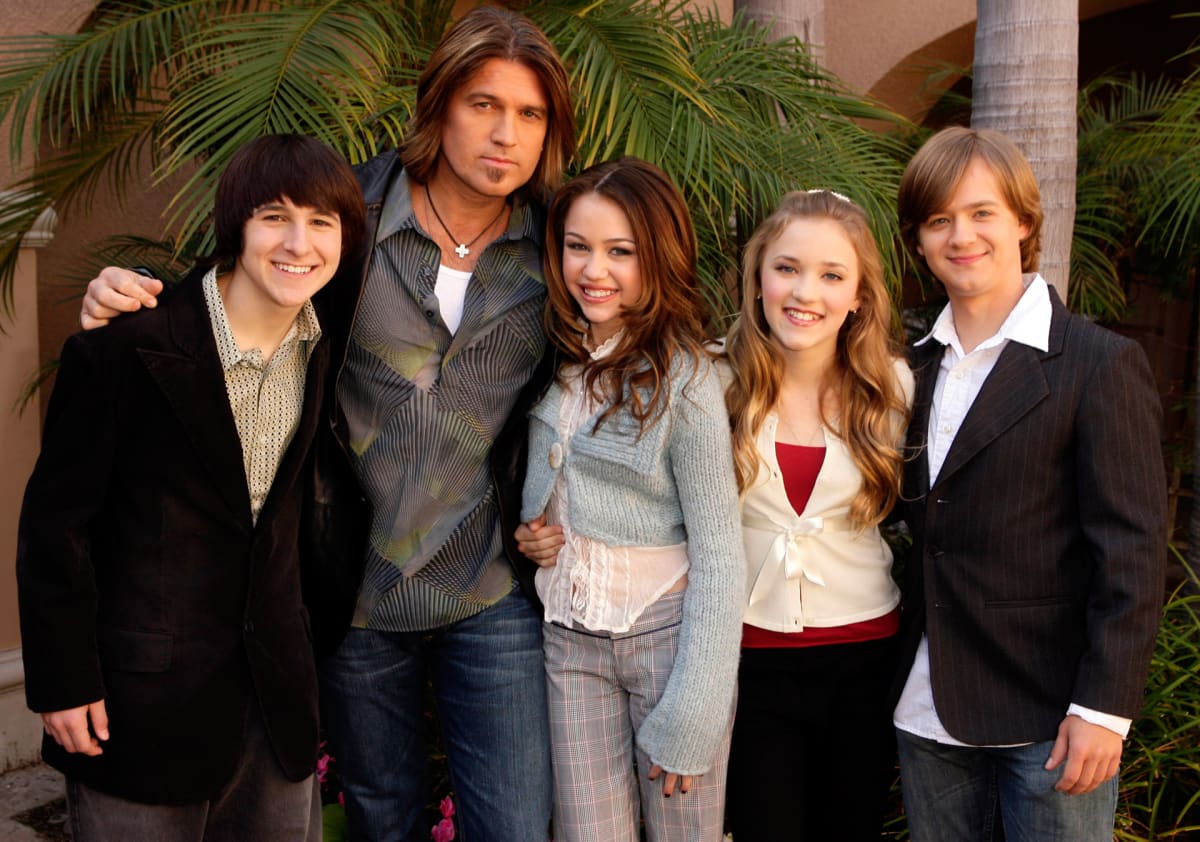 Hannah Montana Was Machen Die Stars Heute One half of antagonistic duo amber and ashley, ashley dewitt was a rival of. hannah montana was machen die stars