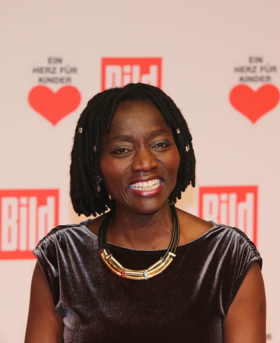 Auma Obama: Barack lernte sie erst mit 24 kennen