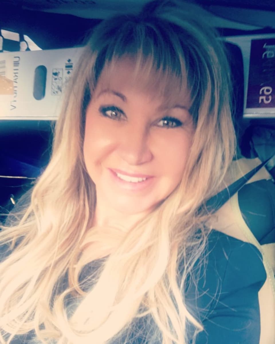 Carmen Geiss zeigt ihre neue Pony-Frisur