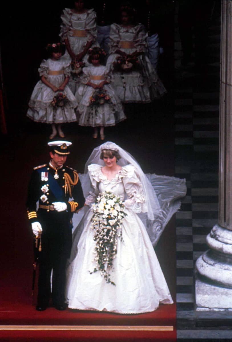 Lady Diana Wollte Mit Ihren Hochzeitsschuhen Prinz Charles Ihre