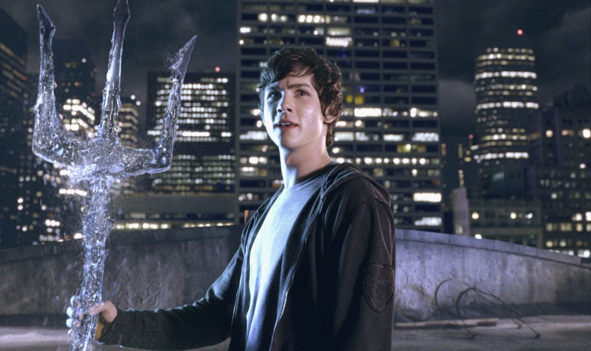Percy Jackson Star Logan Lerman Movies Instagram Girlfriend Archyde