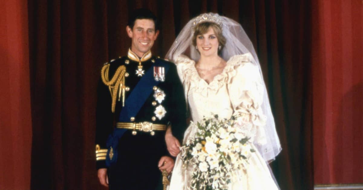 Die Geschichte von Dianas Brautkleid - und ihrer Taille