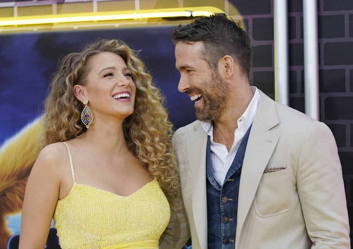 Ryan Reynolds Packt Uber Das Erste Date Mit Blake Lively Aus Does blake lively do charity work?