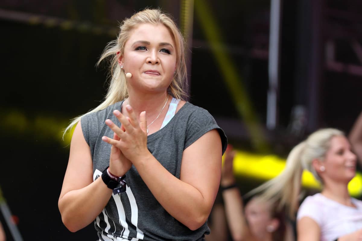 Sophia Thiel zeigt ihre neuen Kurven im Bikini