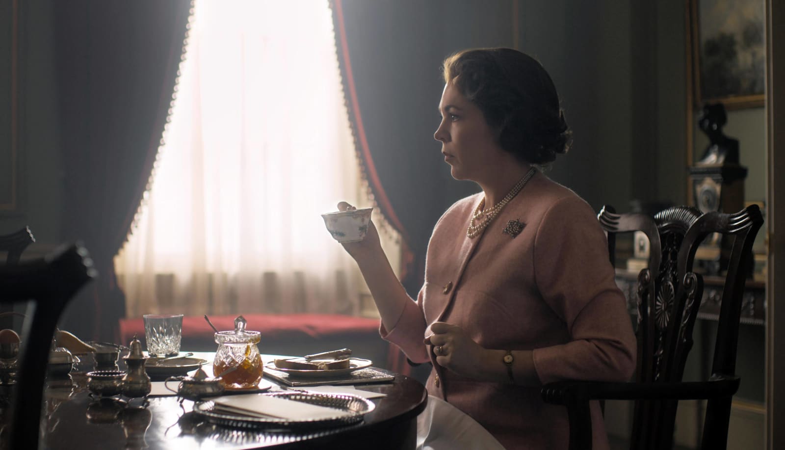The Crown Darum Wurden Die Darsteller Ersetzt