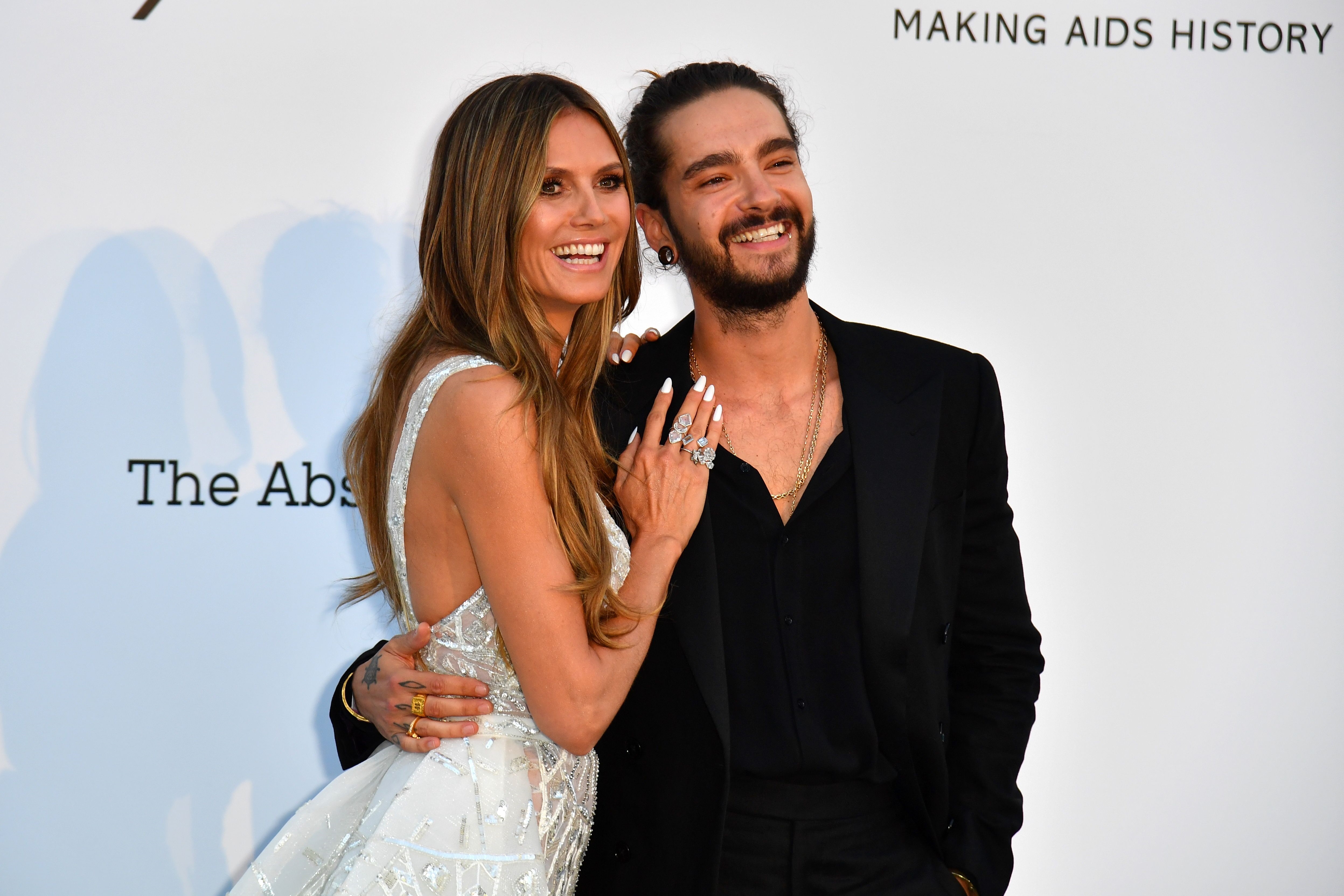 https://img.promipool.de/www-promipool-de/image/upload/heidi_klum_tom_kaulitz_erster_gemeinsamer_oeffentlicher_auftritt_cannes_frfhqu8ejl