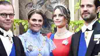 Edel bei Gala Prinzessin Sofia und Prinz Carl Philip, Victoria und ihr Mann Prinz Daniel