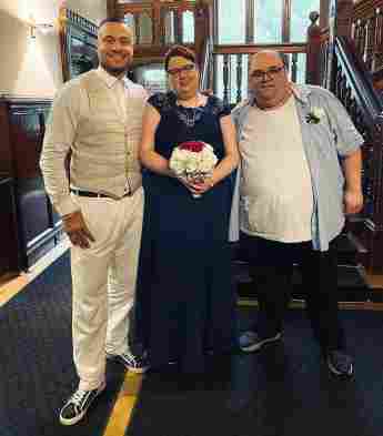 Eric Sindermann mit „Schwiegertochter gesucht“-Ingo und Annika bei ihrer Hochzeit auf Instagram