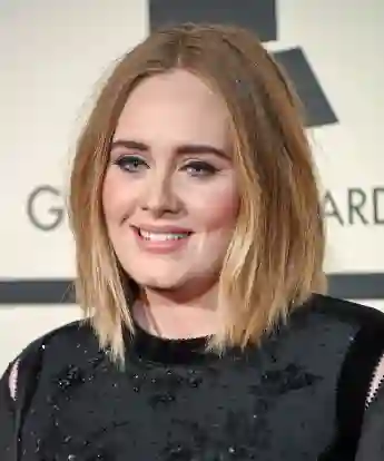 Adele gibt Update zum Beziehungsstatus