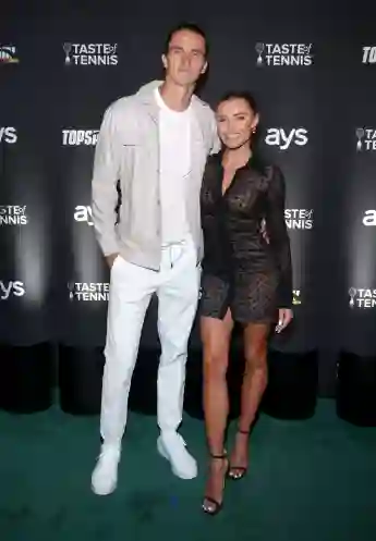 Alexander Zverev und Sophia Thomalla roter teppich heiß sexy