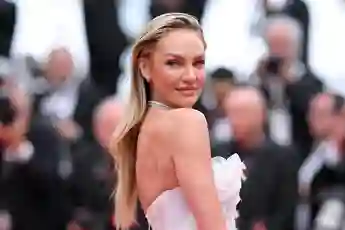 candice swanepoel heiß sexy hüllenlos freizügig haut instagram körper