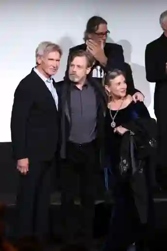 Harrison Ford, Mark Hammil und Carrie Fisherauf der "Star Wars: Episode VII - Das Erwachen der Macht"-Premiere