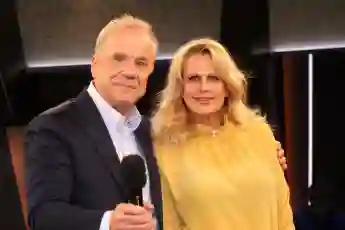 Hubertus Meyer-Burckhardt und Barbara Schöneberger ndr talk show