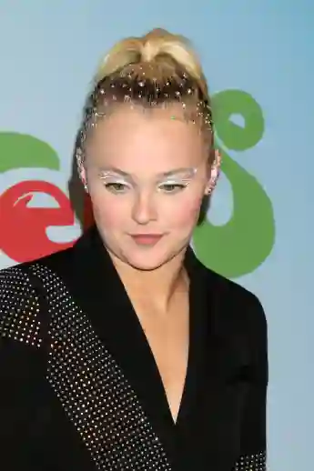 Jojo Siwa auf dem roten Teppich