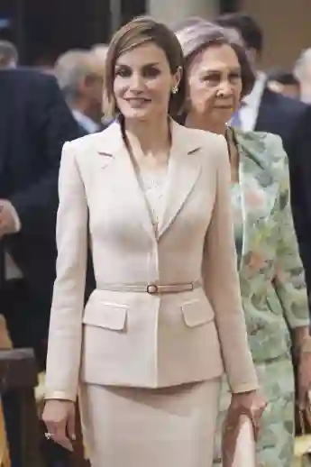 Königin Letizia Größe; Königin Letizia