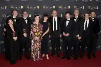 Der "Konklave" Cast feiert den Triumph bei den BAFTA Awards