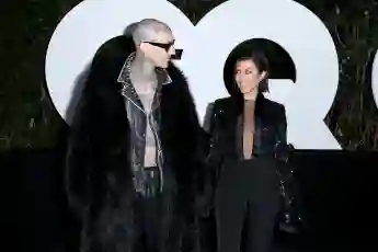 Kourtney Kardashian und Travis Barker